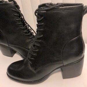 Patricia Nash Sicily Black Boots size 9.5M